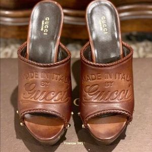 100% Authentic Gucci platform clogs 37.5/7.5